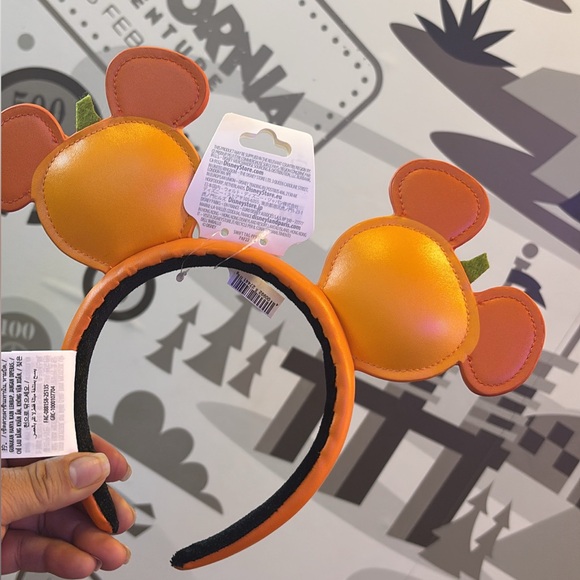 Disney Mickey Pumpkin Ears 2025 Collection - NWT!! - Picture 2 of 2